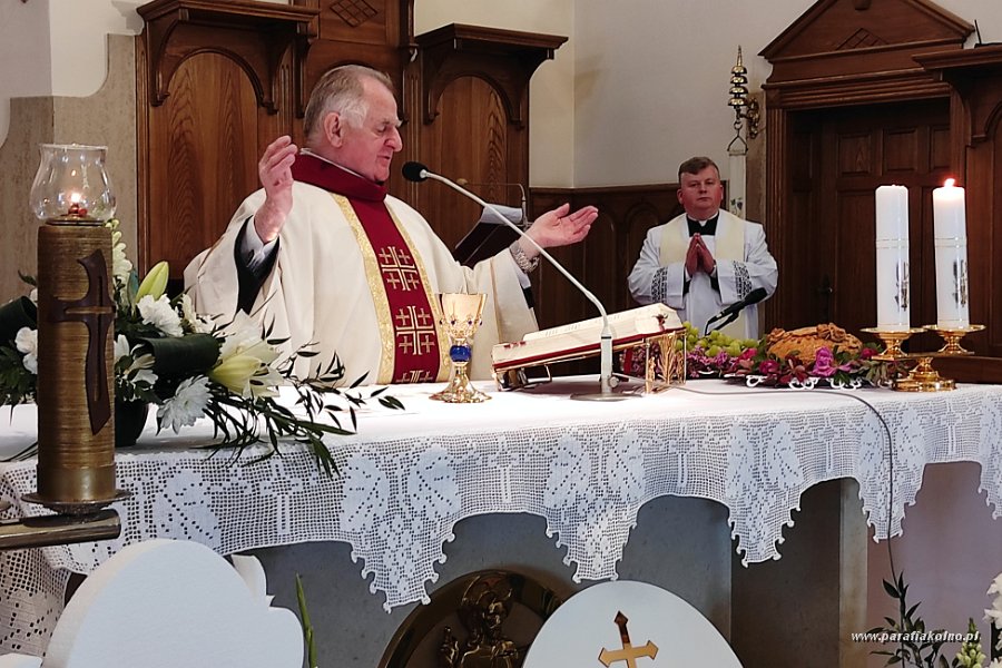 64 Liturgia ofiarna.jpg
